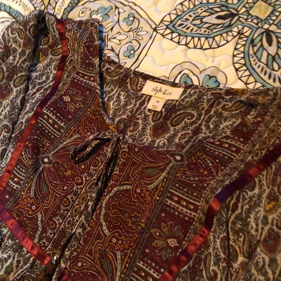 Top loose fitting - Picture 3 of 3